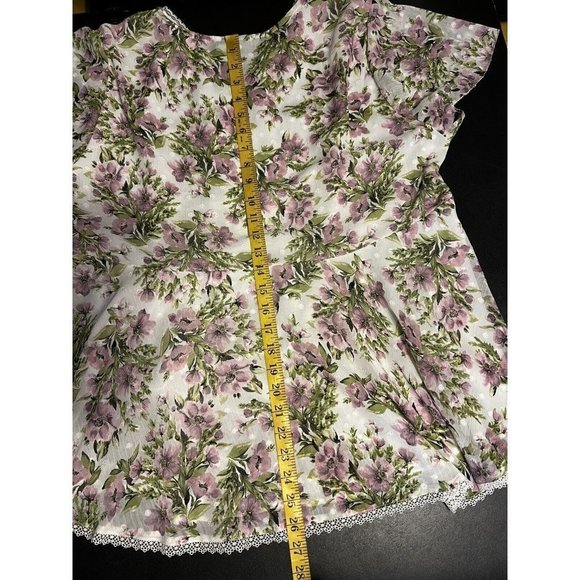 Torrid Size 2X Peplum Chiffon Clip Dot Lace‎ Inset Top White Pink Floral V Neck - Picture 13 of 14
